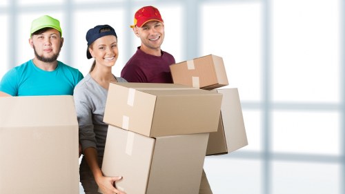 Commercial moving truck service for Sutton local businesses