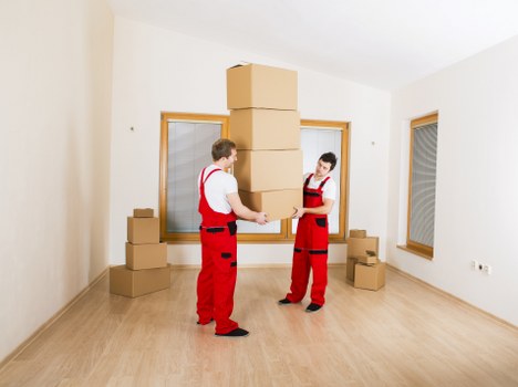 A practical man and van service supporting a smooth relocation